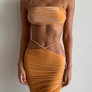 BANANHOT | Set (Top & Skirt) - Orange | Size: M-L